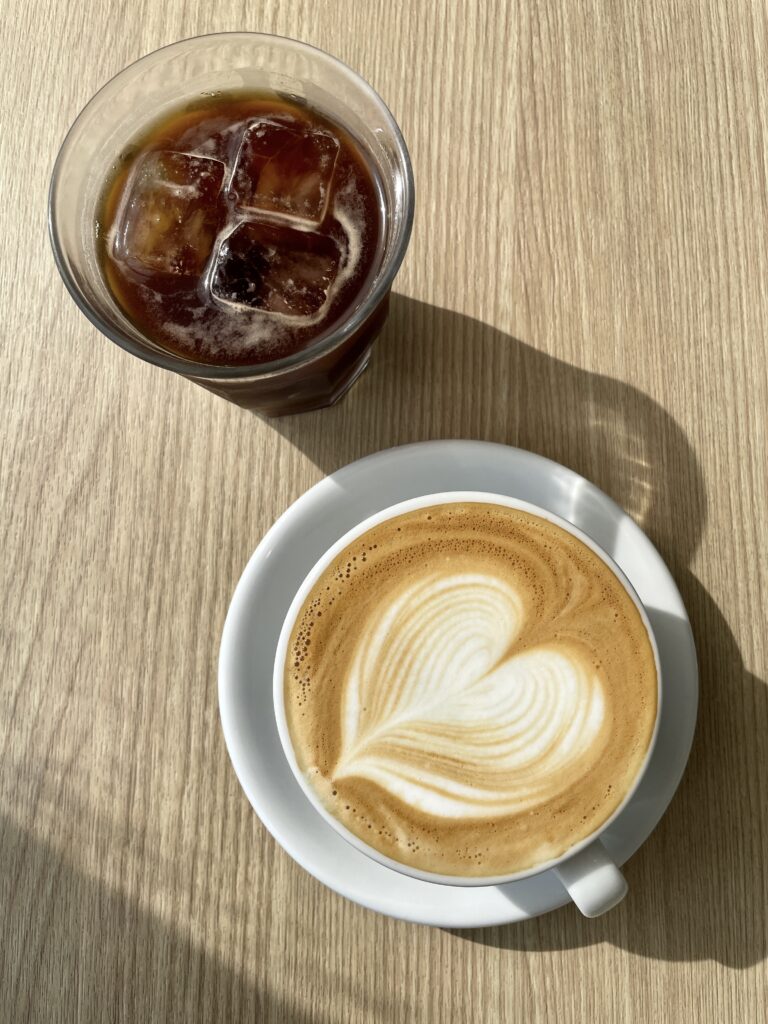 蠻荒咖啡咖啡飲品｜卡布其諾與美式咖啡