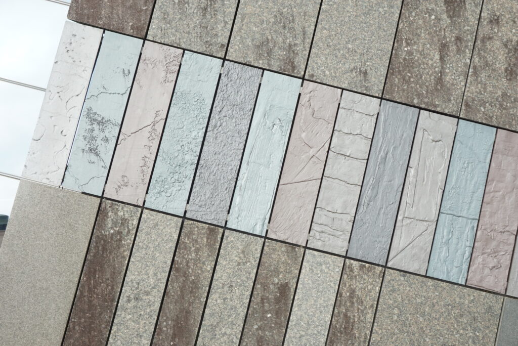 蘭陽博物館外牆石材與立面紋理細節