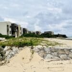 沖繩自由行 虹夕諾亞沖繩海灘與客房建築海景