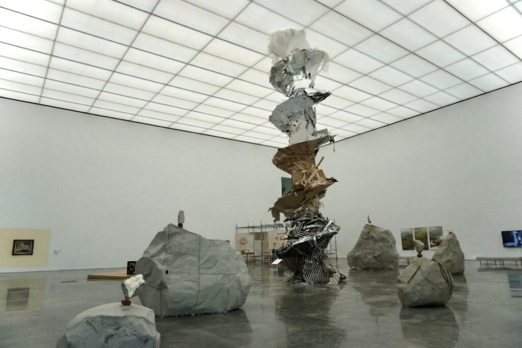 台中綠美圖美術館展覽空間 大型裝置藝術 鈴木悠哉作品