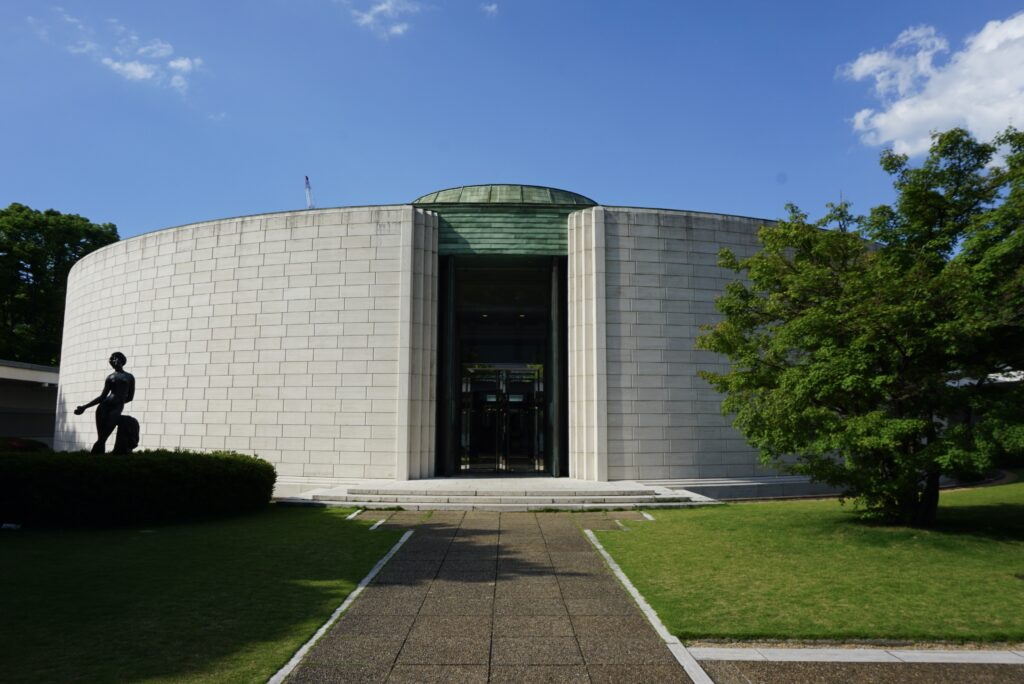 廣島美術館圓頂造型本館呼應原爆圓頂
