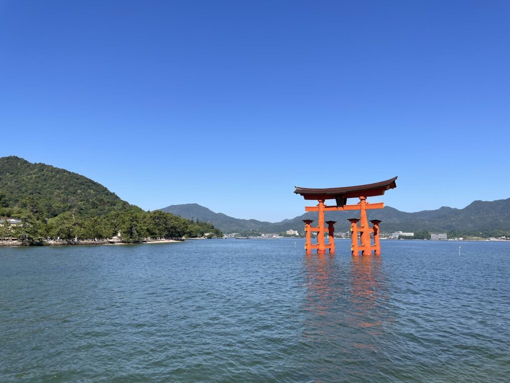 廣島自駕宮島嚴島神社海上大鳥居滿潮