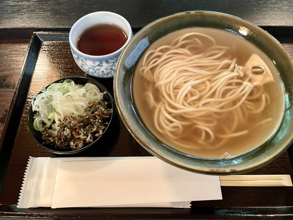 廣島神勝寺烏龍麵　五觀堂柴魚高湯粗烏龍麵與熱紅茶