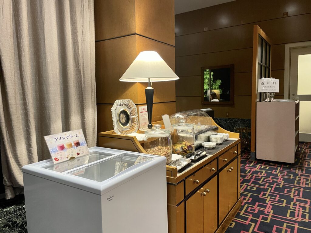 廣島機場酒店免費自助冰淇淋
