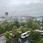 廣島機場酒臨機場的房間外面就是航廈