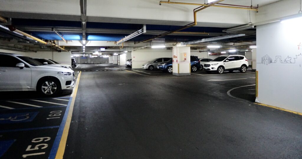 台南晶英酒店地下平面停車場車位